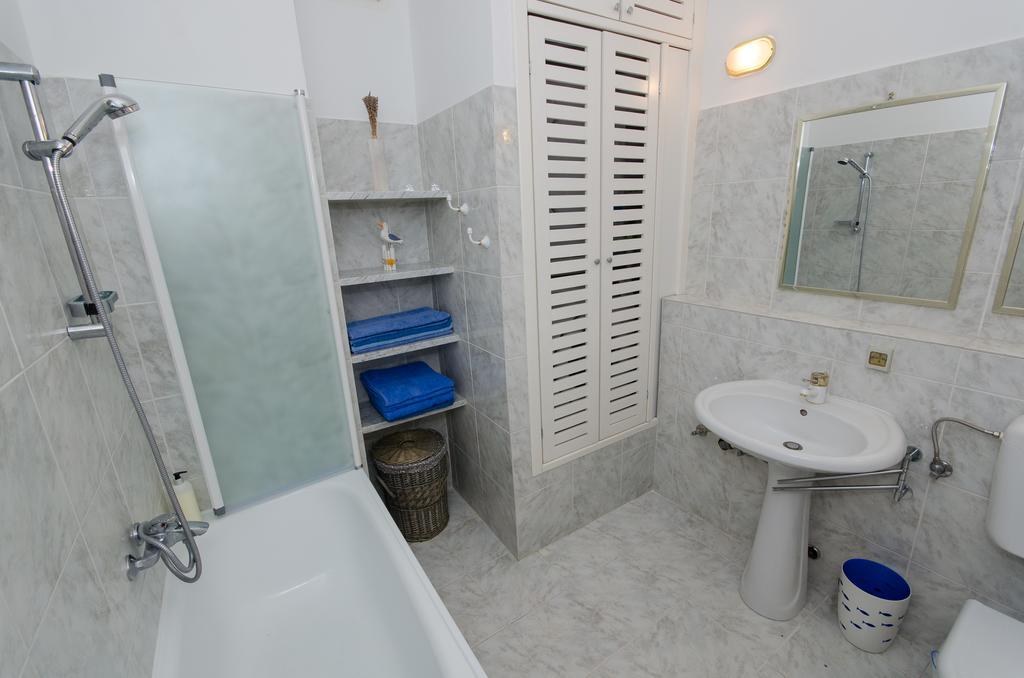 Apartment Noemi 罗维尼 外观 照片