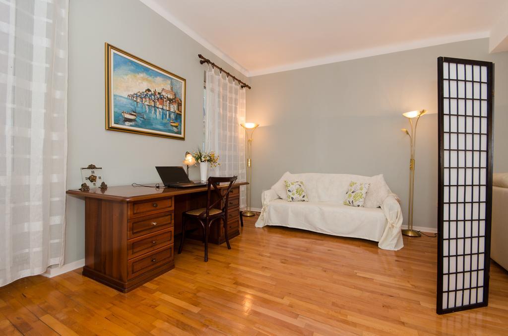 Apartment Noemi 罗维尼 外观 照片