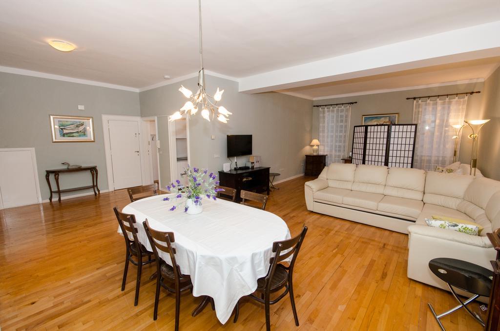 Apartment Noemi 罗维尼 外观 照片